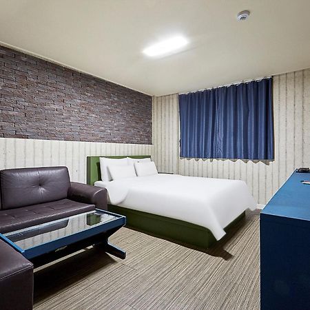 Galleria Hotel Suwon Esterno foto